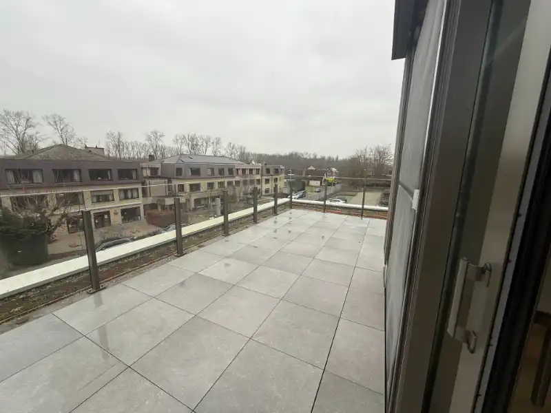 Instapklare assistentiewoning met een groot terras foto 11