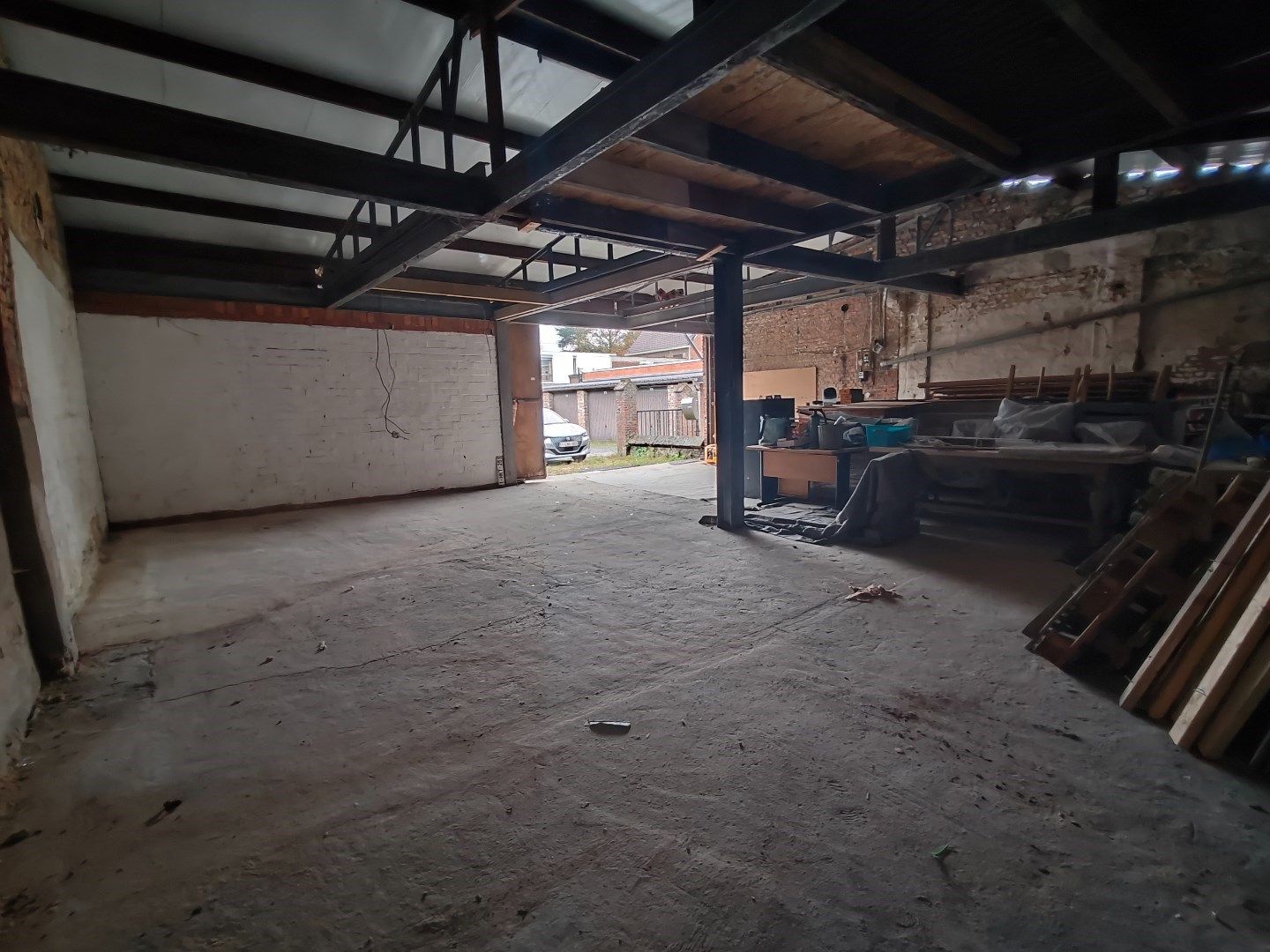Magazijn met parkeergelegenheid in Lokeren foto 5