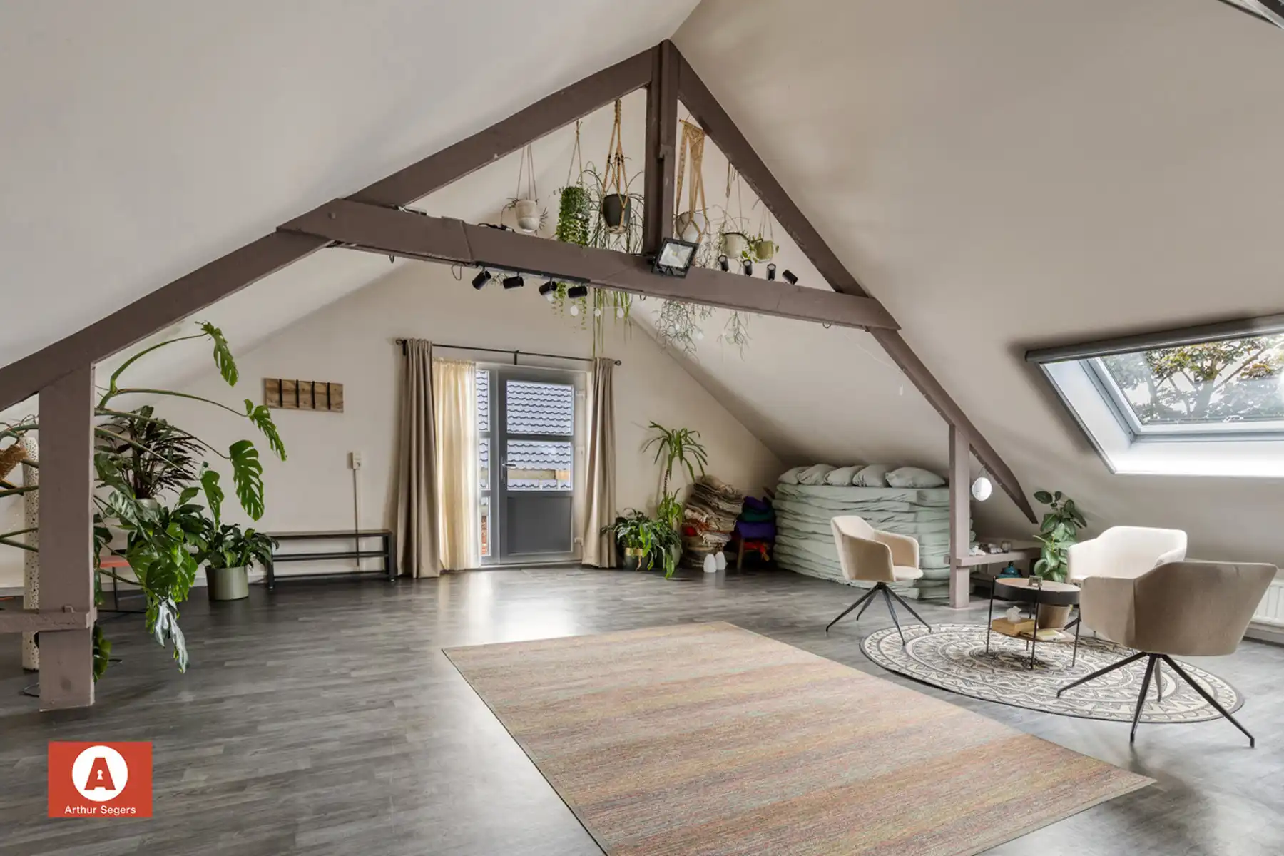 Open bebouwing met bungalowgevoel op 21a nabij Buggenhoutbos foto 20
