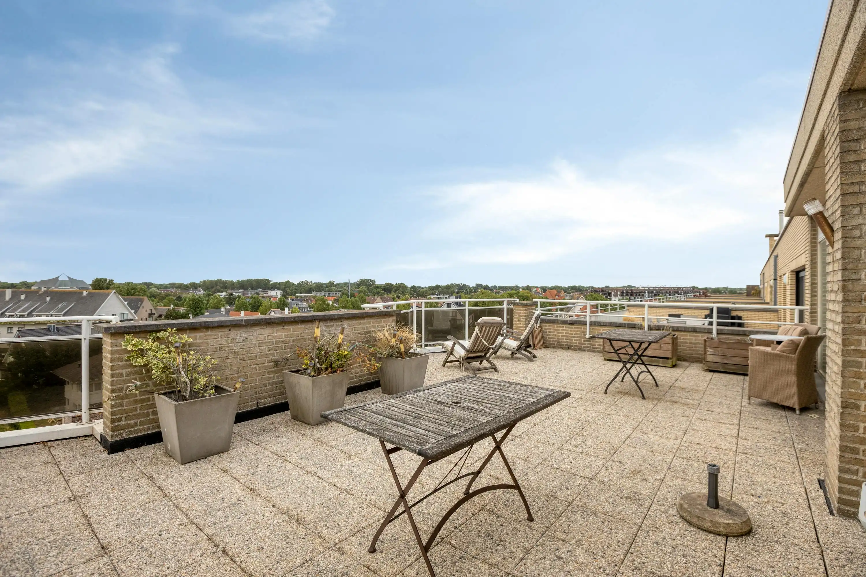 Penthouse (84 m²) met ruim terras (48 m²) vlak bij de Zeedijk foto 2