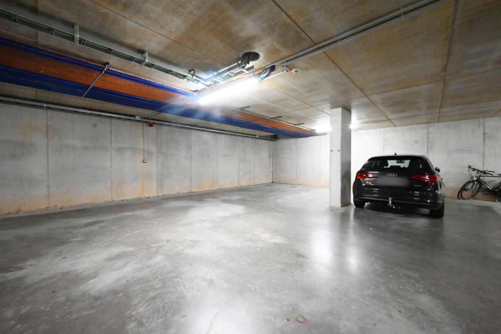 Ondergrondse staanplaats in het hartje van Rumbeke! foto 7