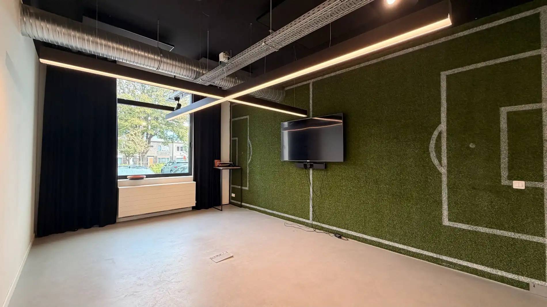 Instapklare kantoren met ruime parking te huur in Mechelen foto 8