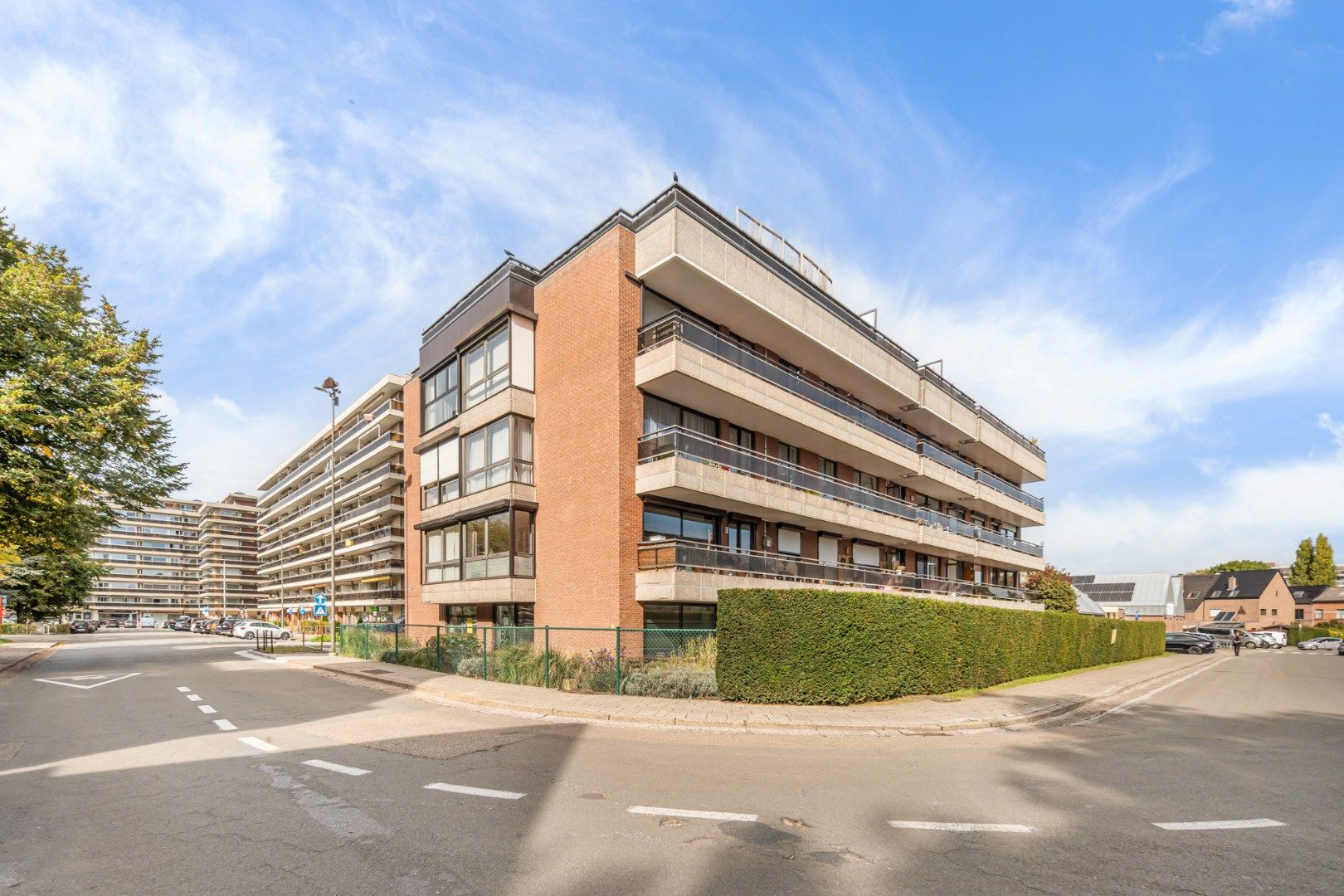 2 slpk appartement, 126 m², terras, autostaanplaats, kelderberging foto 24