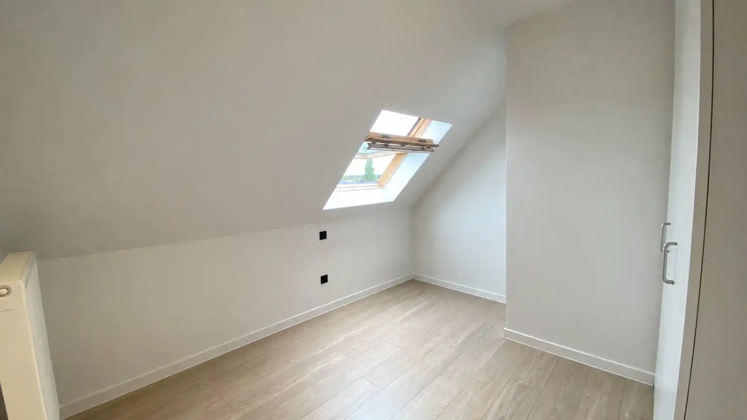 Ruim en comfortabel duplexappartement in het centrum van Lanaken foto 14