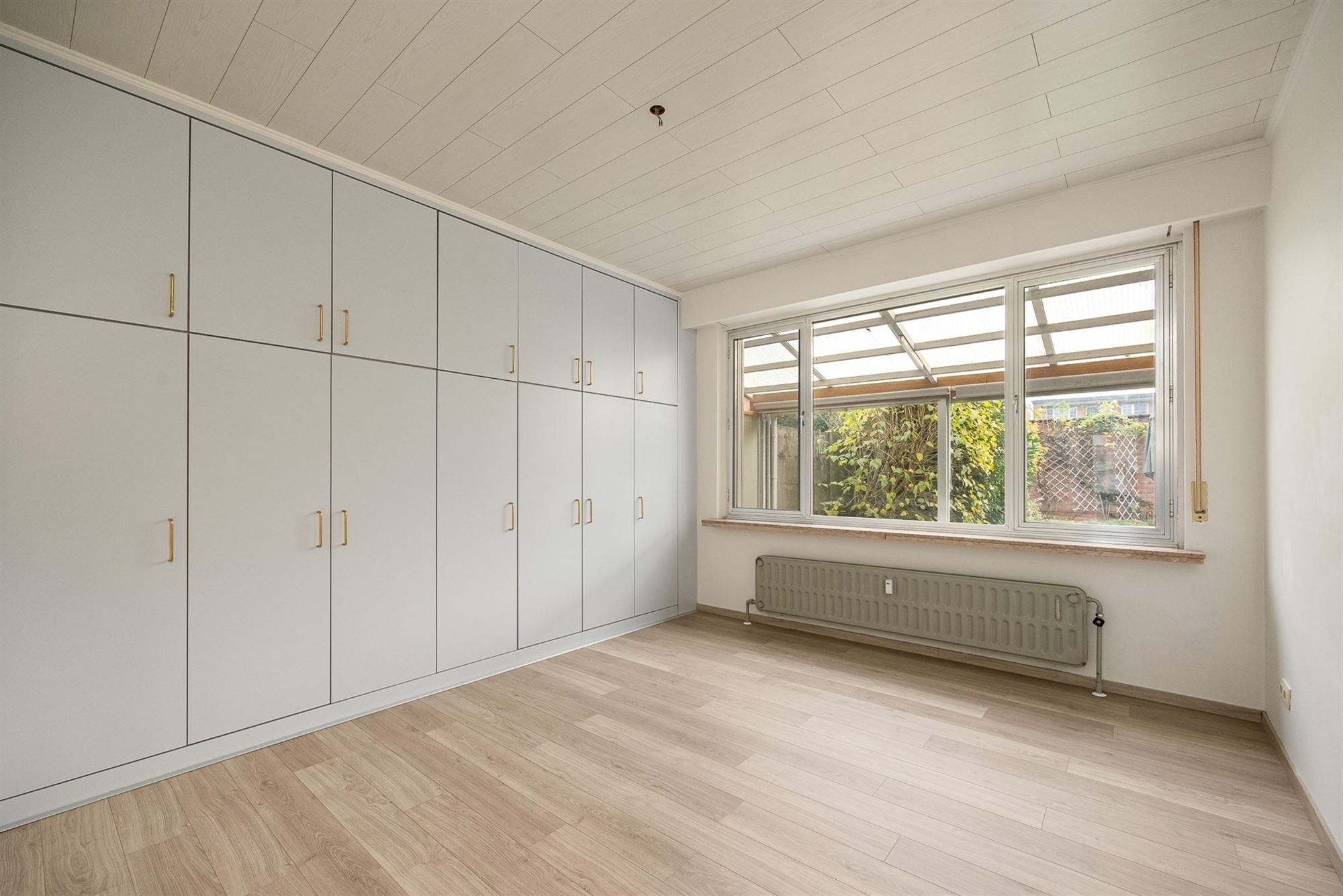 Instapklaar GLV-app met tuin èn garage foto 19