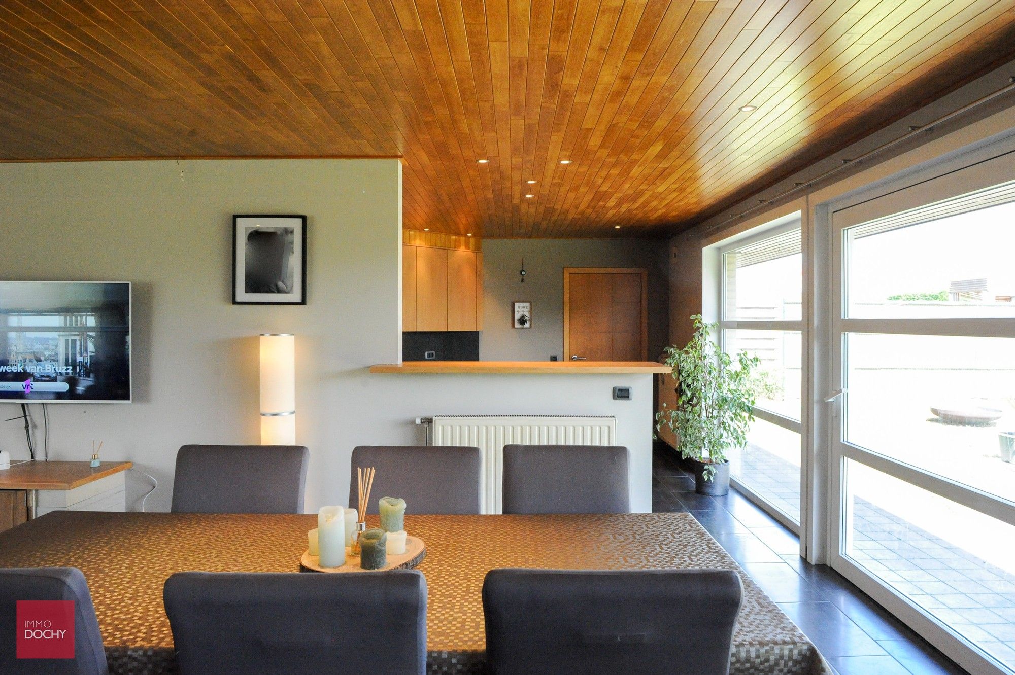 Hedendaagse villa in rustige wijk | Milleniumstraat foto 4