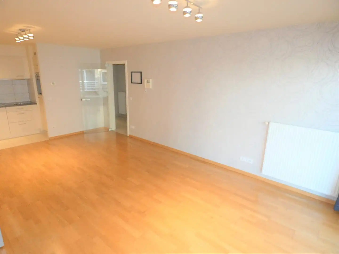 Centraal gelegen 1-slaapkamer appartement met zonnig terras, Torhout foto 4