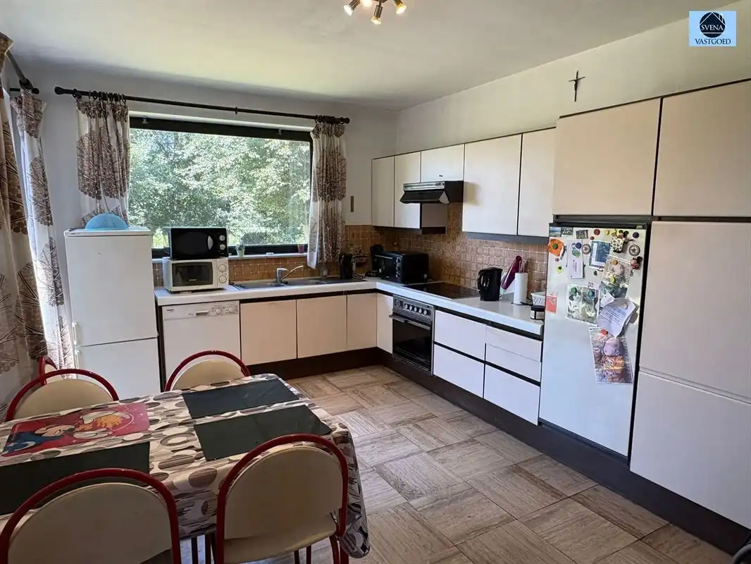 RUSTIG GELEGEN CHARMANTE VIERGEVELWONING MET 4 SLAAPKAMERS foto 5