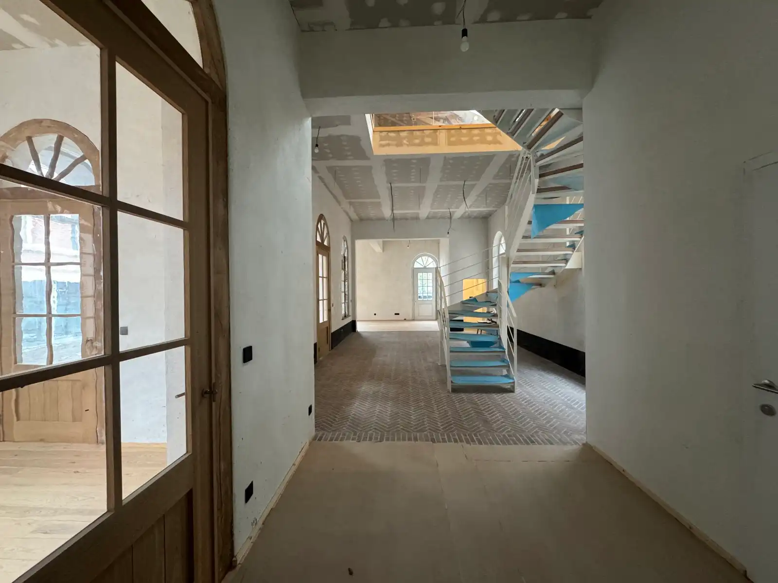 Karaktervol kantoor te huur in hartje Diest foto 2