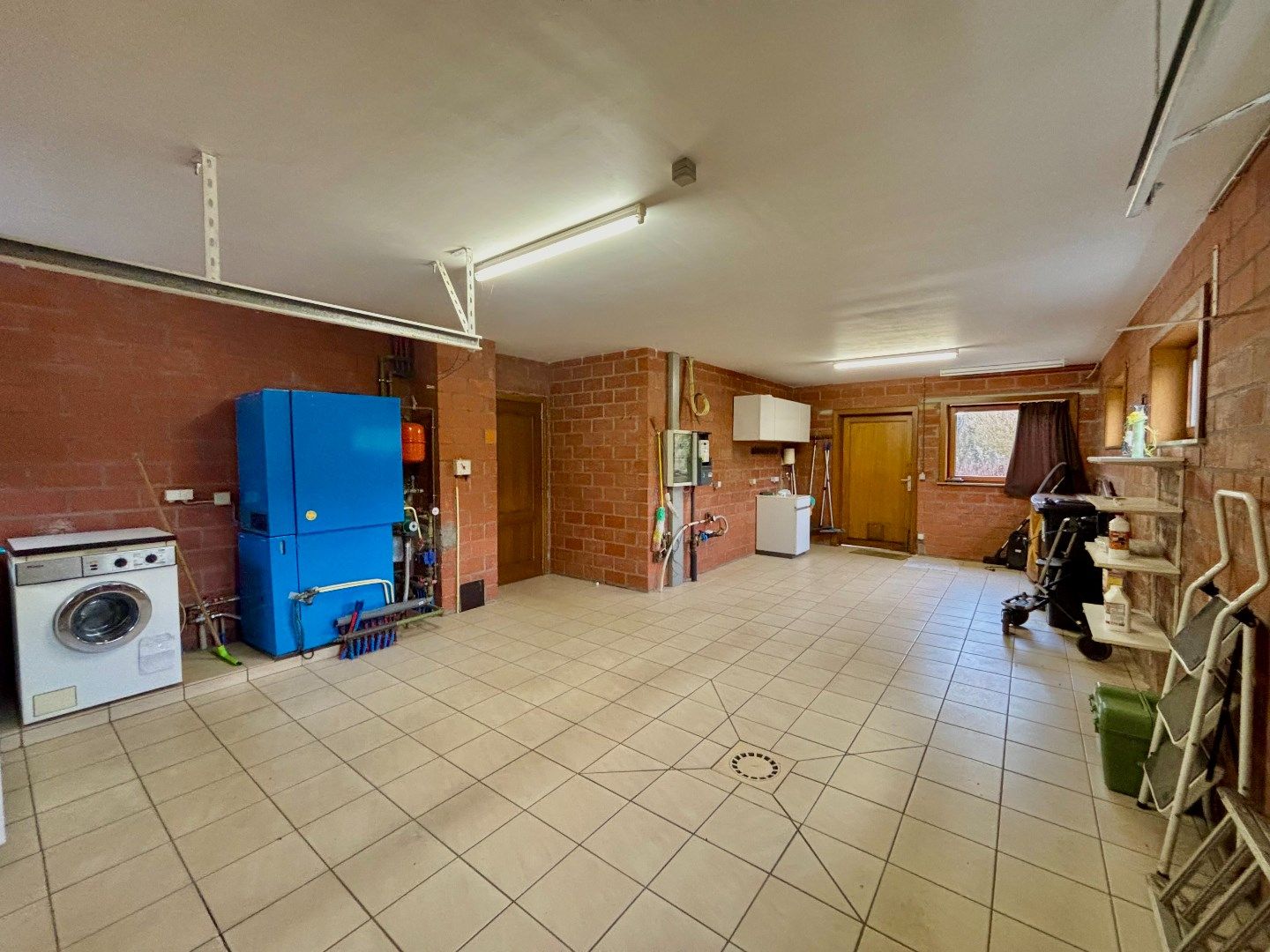 Ruime villa met mooie tuin te Rodeberg (Westouter). Opp 1549m². foto 9