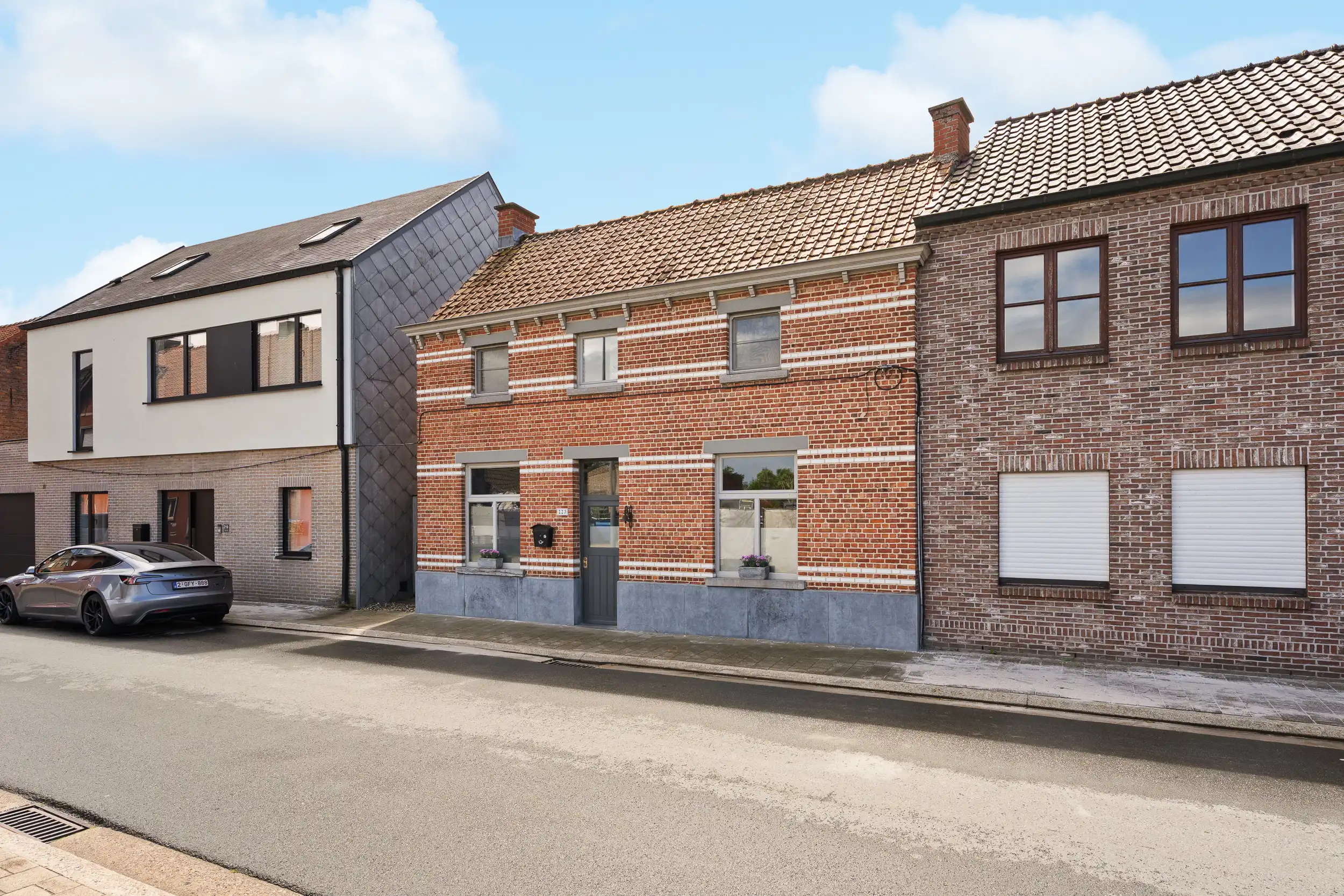 Instapklare gezinswoning met zonnige tuin in Zele foto 2