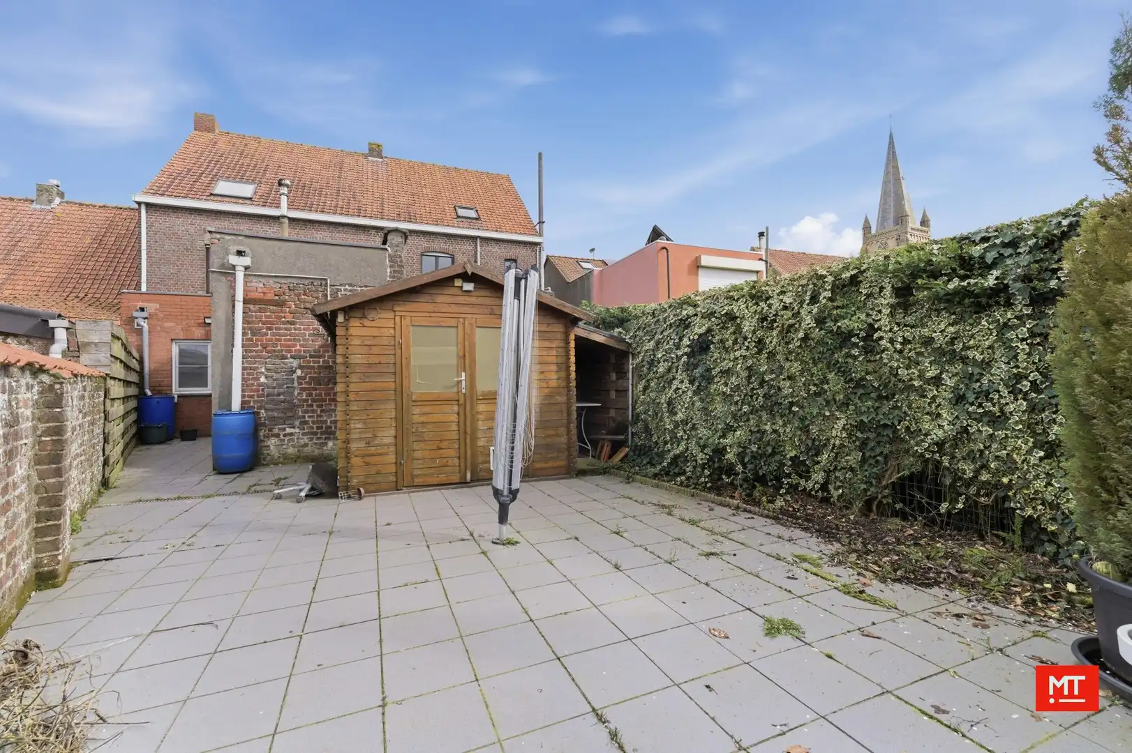 Te renoveren woning met 3 slaapkamers (5 mogelijk) en stadstuin in Bikschote foto 2