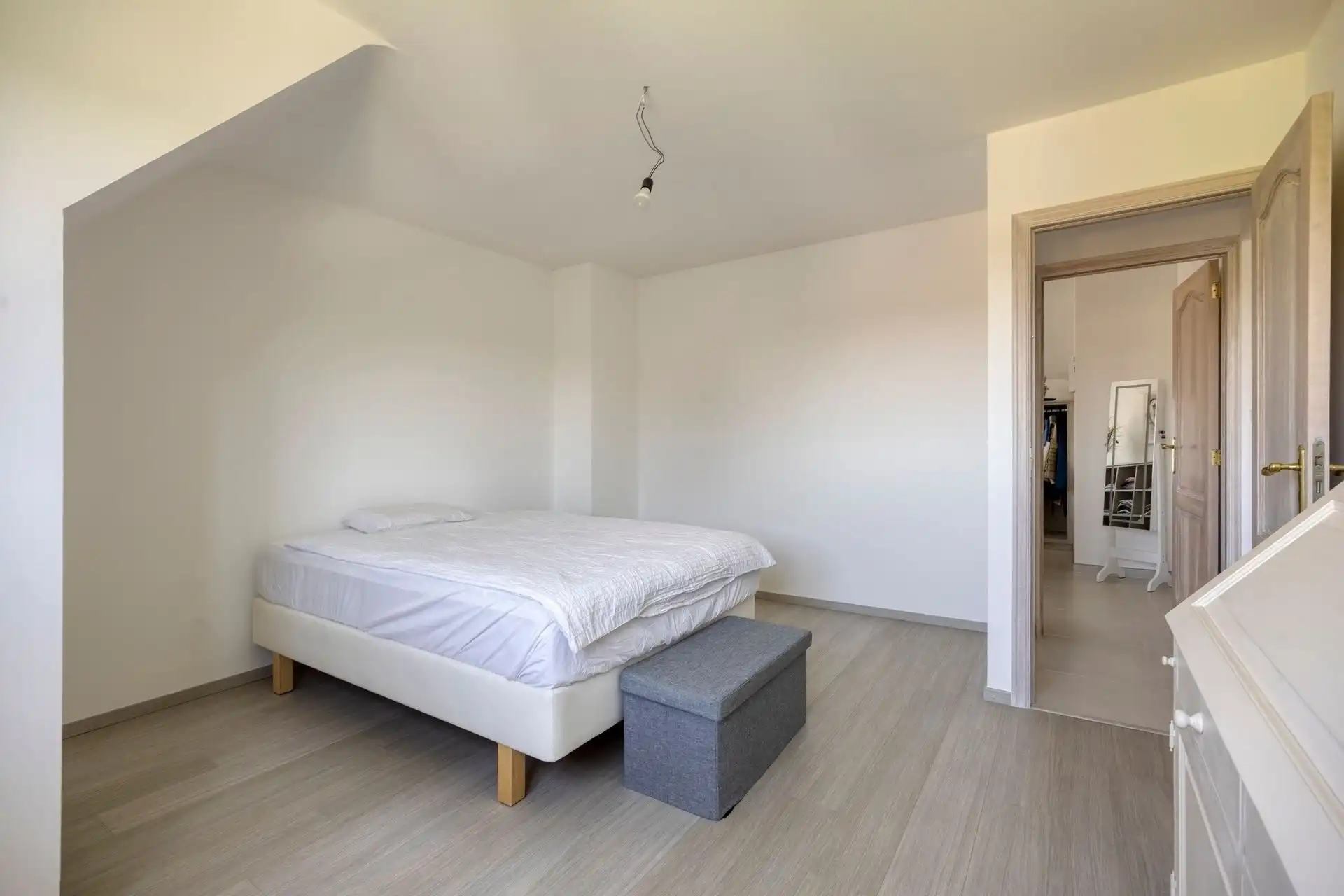Volledig gerenoveerde villa in Ten Trappen wijk foto 25