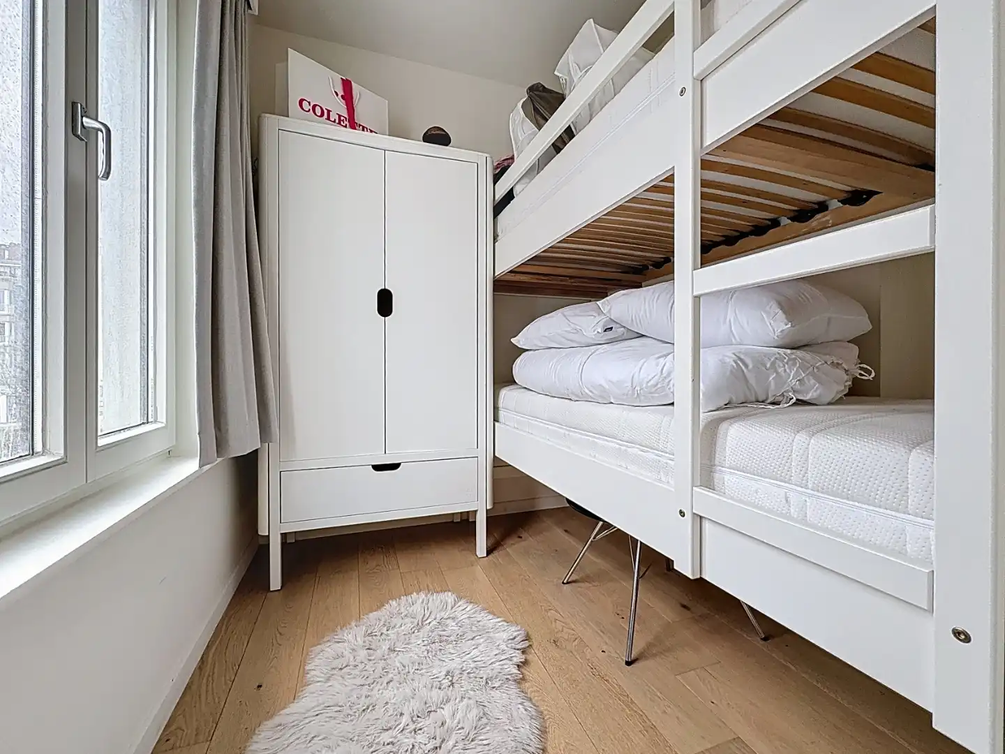 Instapklaar appartement vlakbij de Zeedijk Van Nieuwpoort foto 4