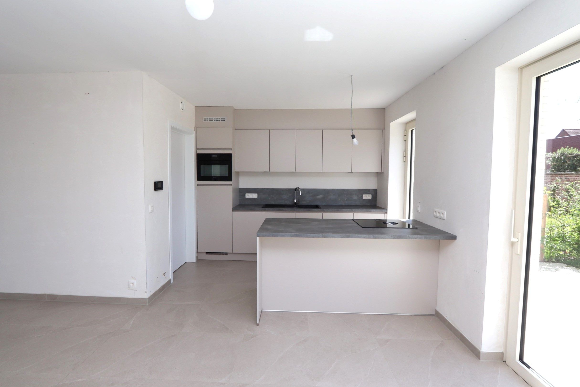 BEN-WONING MET CARPORT & 3 SLAAPKAMERS foto 7