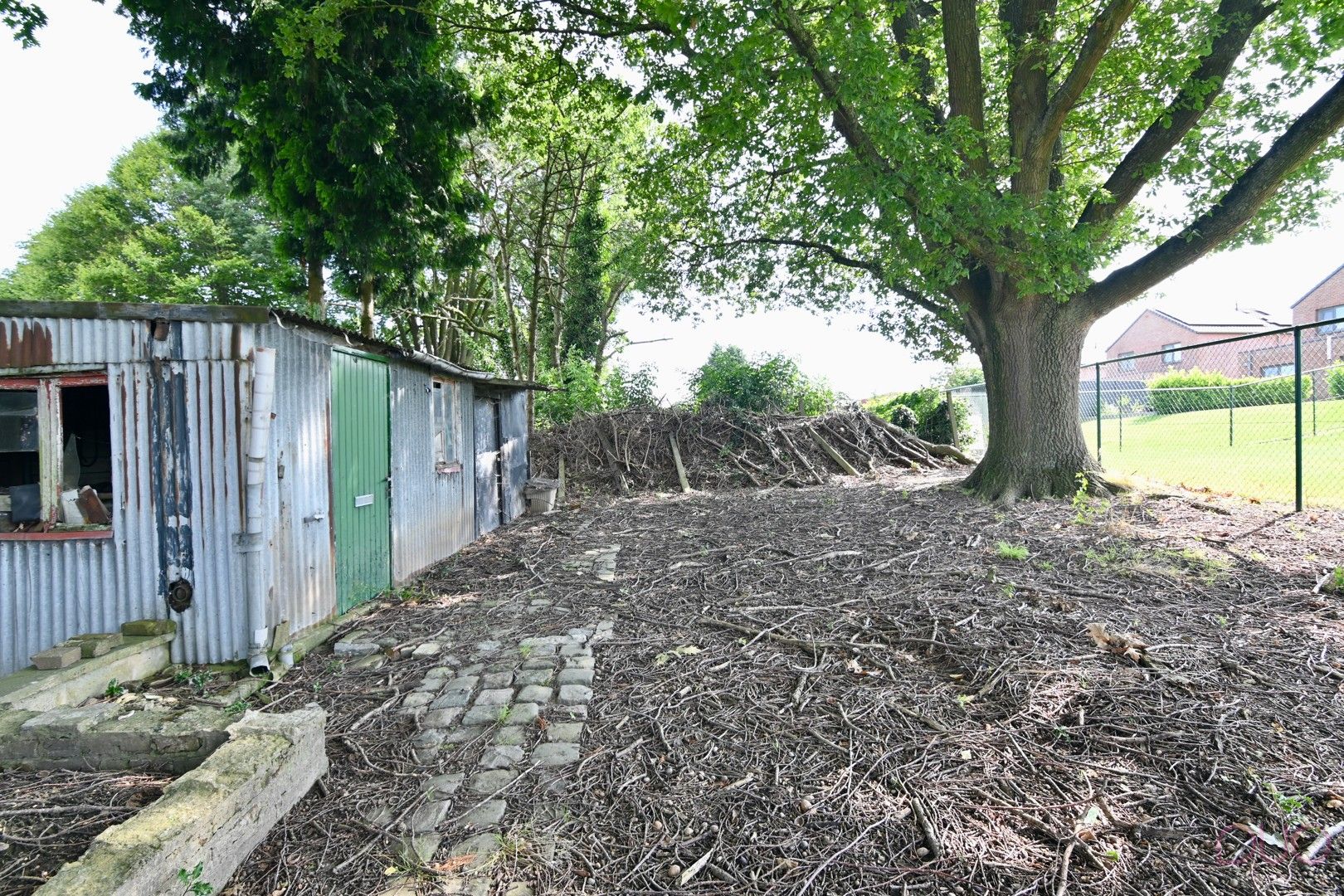 Te renoveren hoevewoning, landelijk gelegen op een perceel van 6a30ca met meer dan 170m2 nuttige oppervlakte foto 2