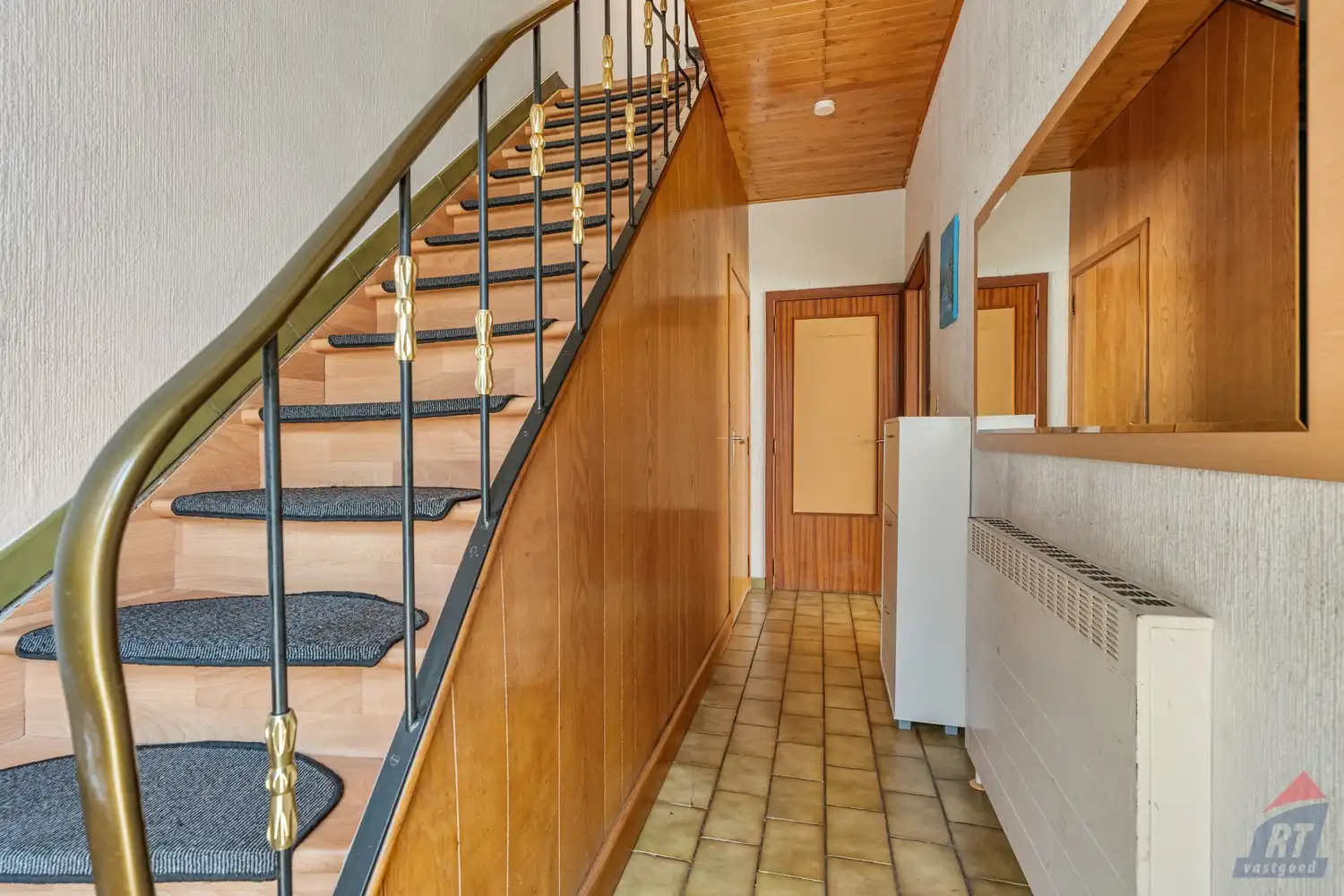 Charmante stadswoning met 3 slaapkamers in hartje Sint-Truiden foto 2