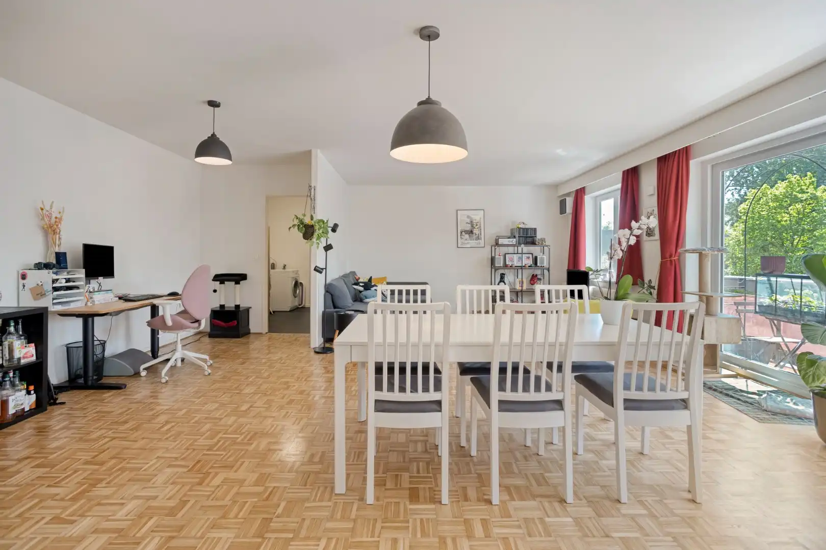 Gunstig gelegen gerenoveerd appartement met 2 ruime slaapkamers en groot terras vlakbij Leuven - EPC 186 kWh/m² - bewoonbare oppervlakte 104 m²     foto 4