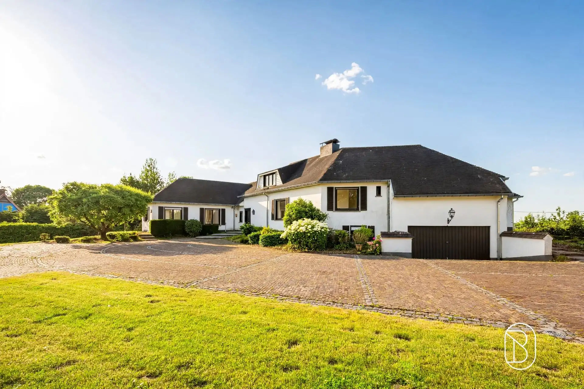 Statige villa met zwembad en uniek uitzicht op 6.401m² foto 10