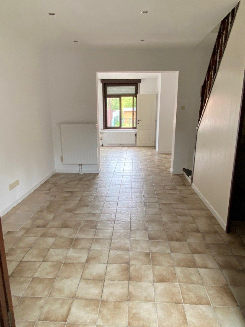 Woning met twee slaapkamers te Lennik foto 3