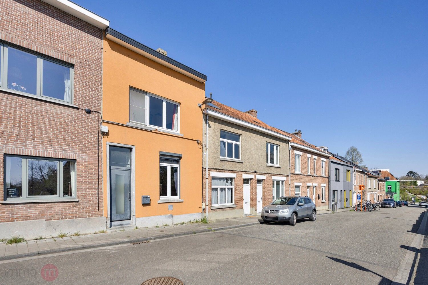 Charmante rijwoning binnen de ring van Leuven met 2 slaapkamers. foto 2