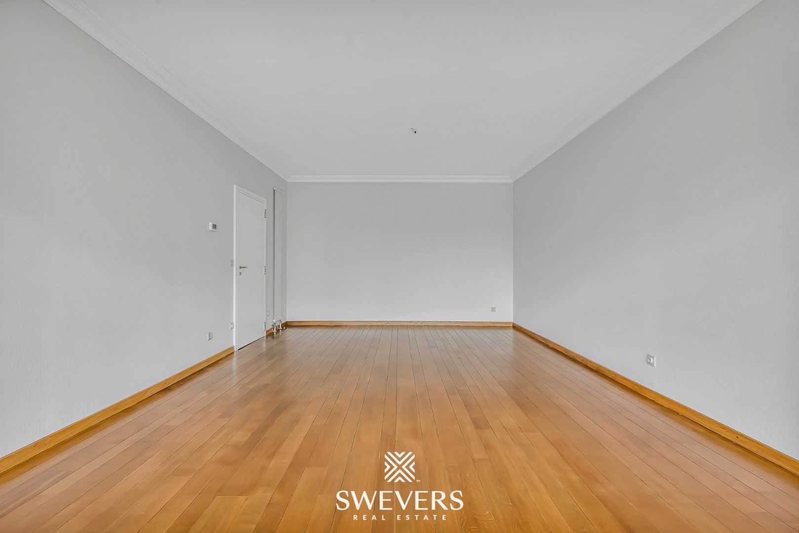 Stijlvol en instapklaar wonen (115m²) met autostaanplaats in het hart van Hasselt foto 8