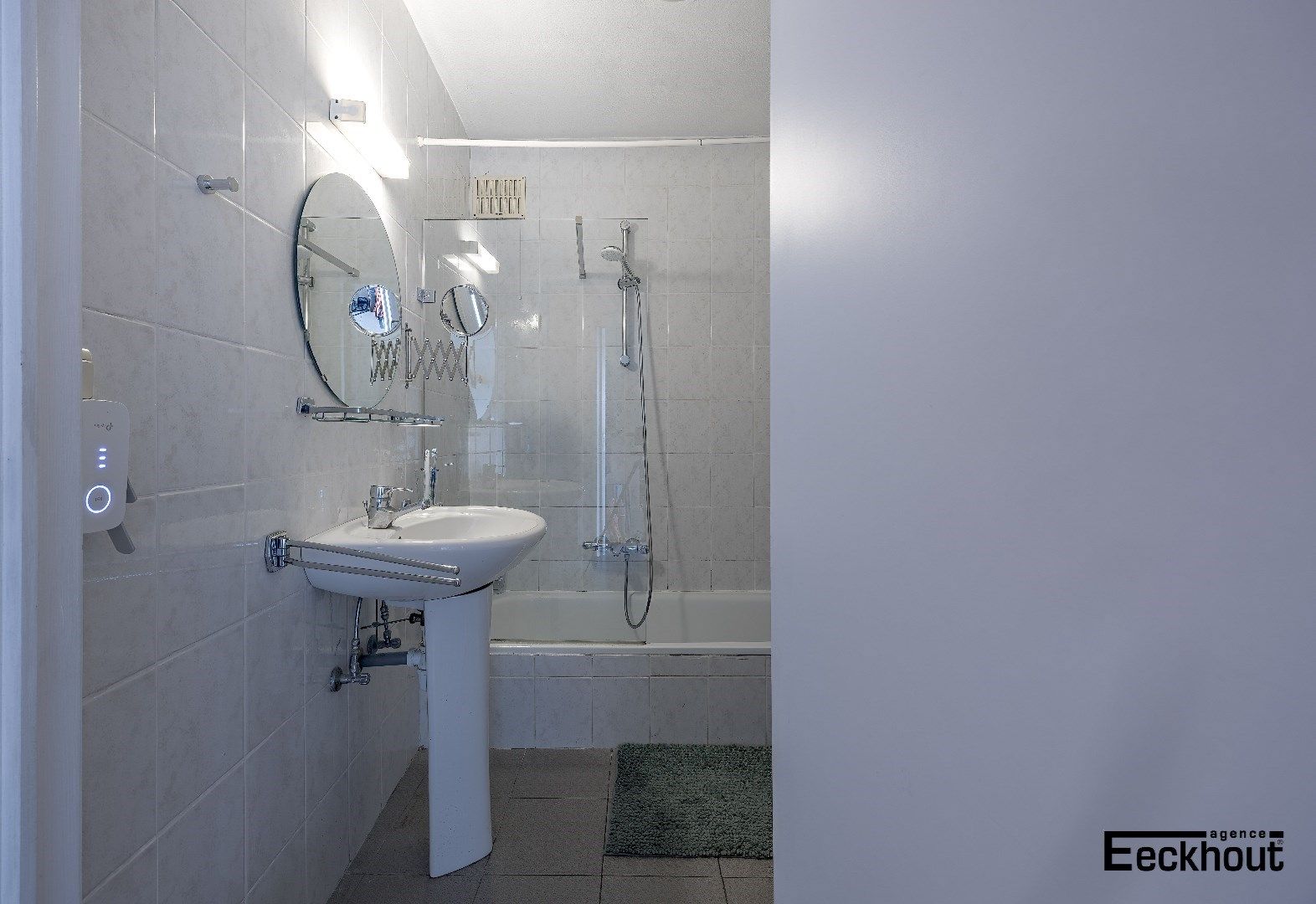 Instapklaar appartement met ruim zonneterras op wandelafstand van het strand! foto 13