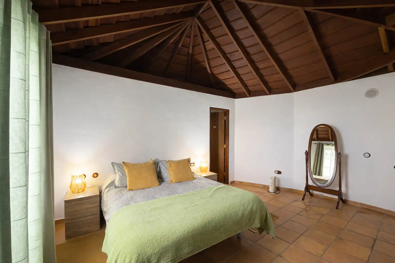 Traditioneel Canarisch huis met zwembad  foto 7