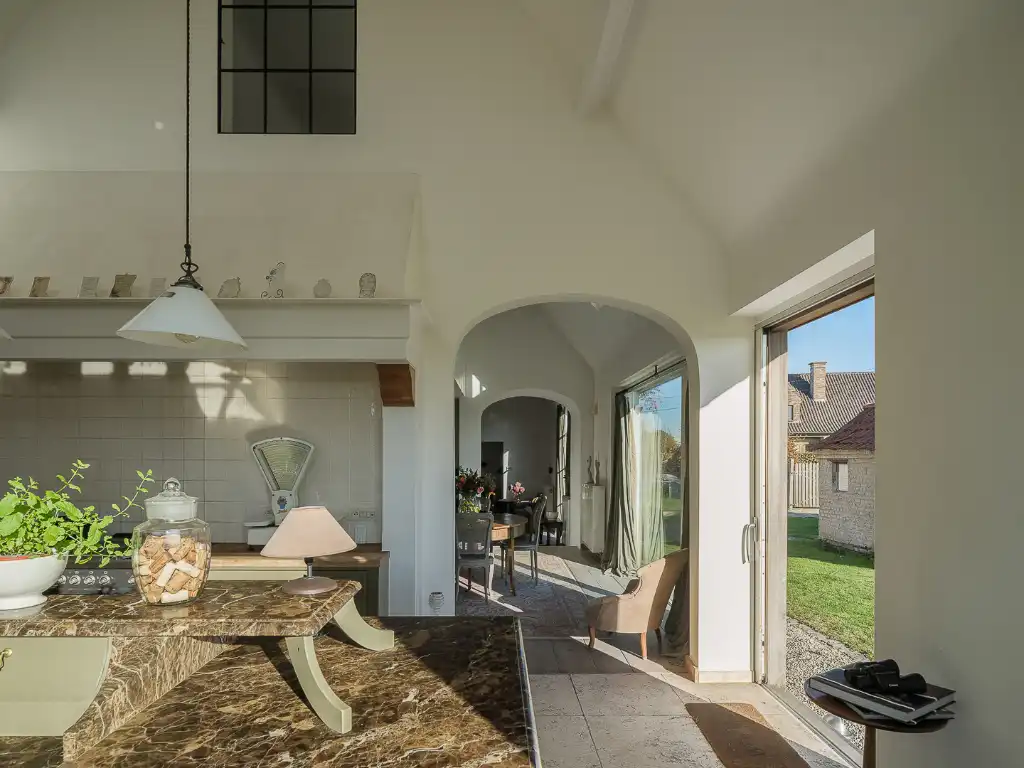 Karaktervolle gerenoveerde hoeve met zwembad en wijngaard op 4.700 m² te Vurste foto 6