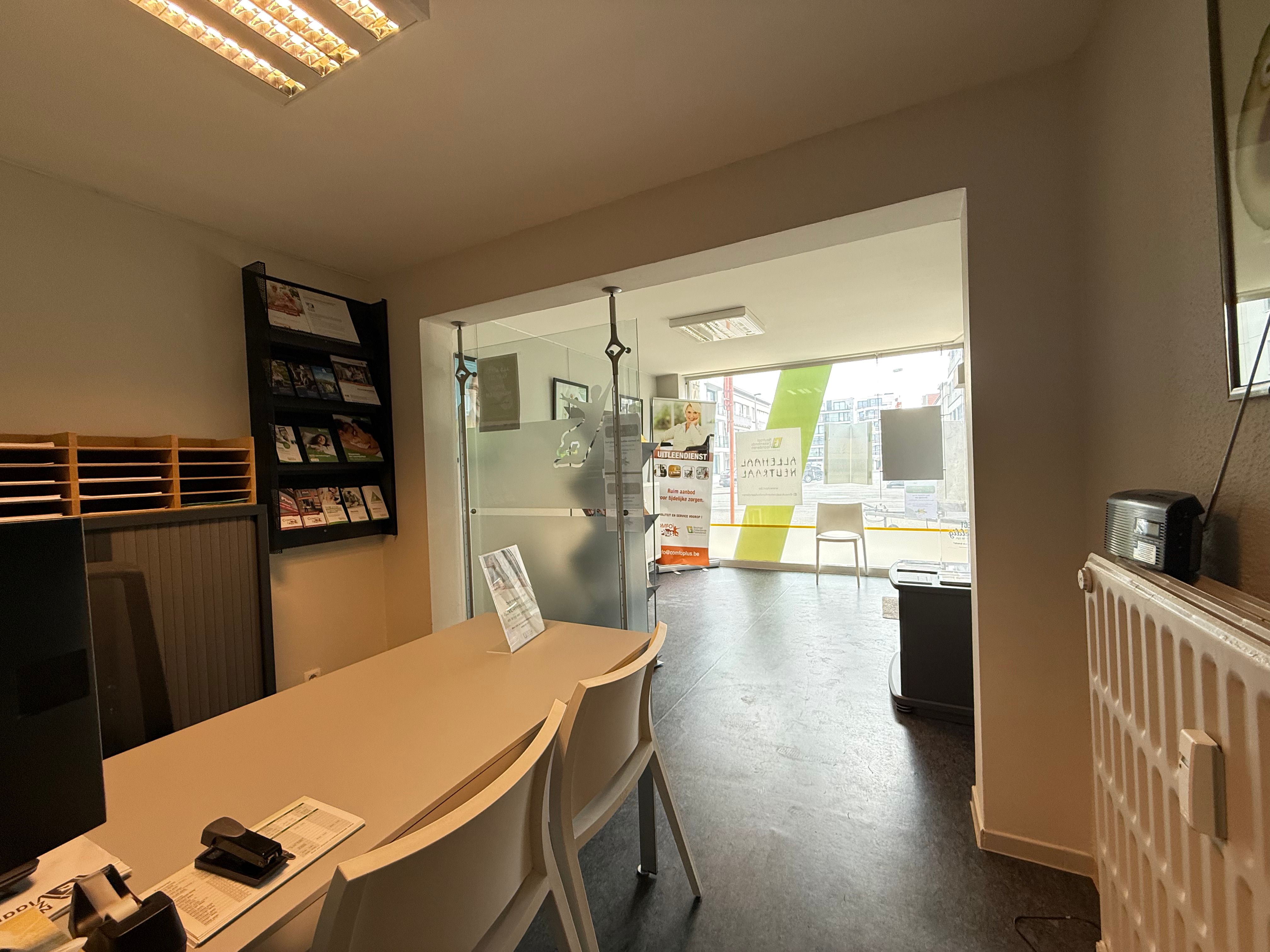 Handelsgelijkvloers 96m² foto 4