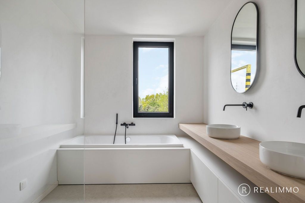 Ruime, moderne nieuwbouwwoning in hartje Ruien foto 11