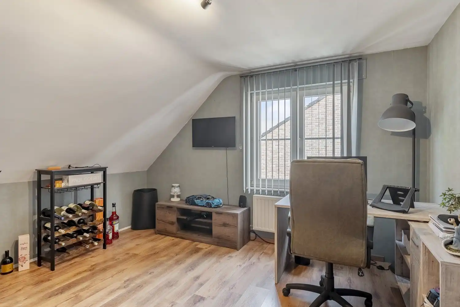 Instapklare woning met drie slaapkamers en zuidwest georiënteerde tuin! foto 17