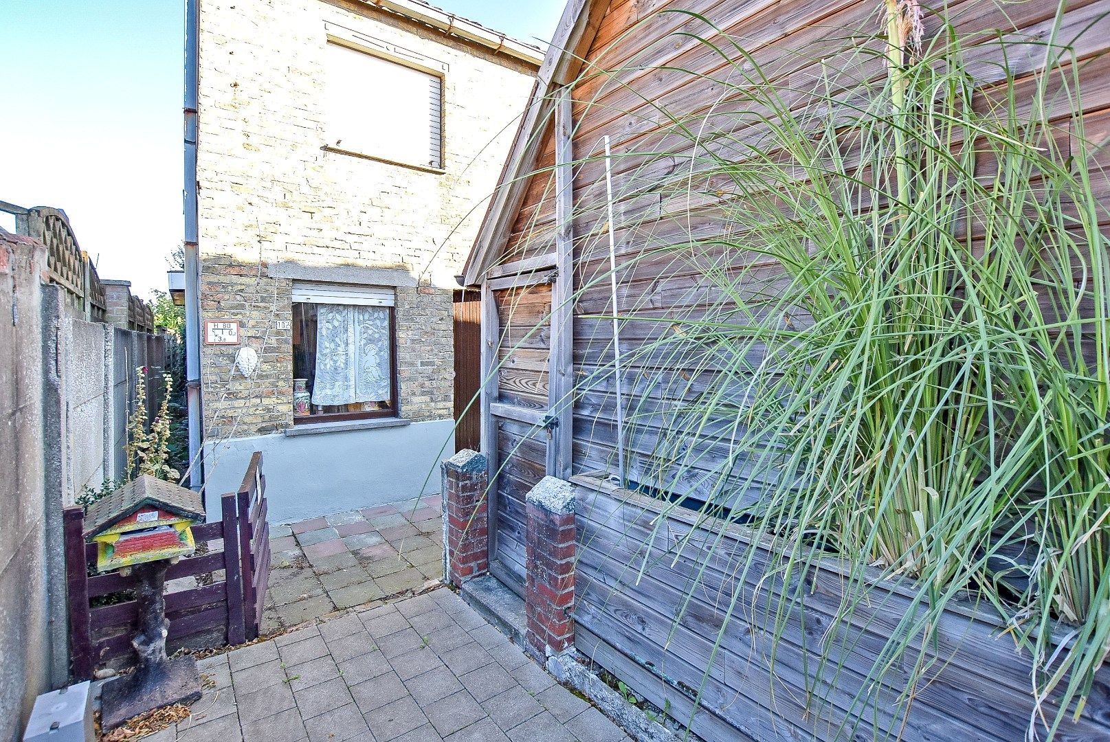 Te renoveren woning op een perceel van 392m² te Houthulst! foto 5