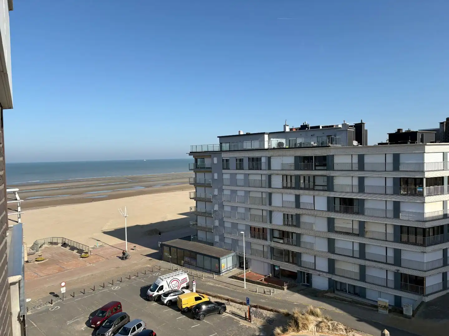 Instapklaar appartement met lateraal zeezicht – Zouavenplein foto 16