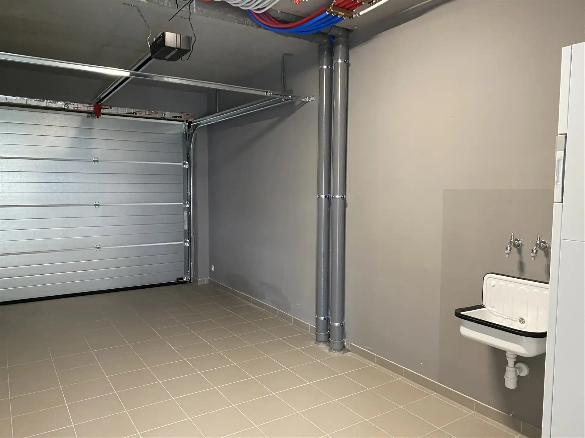 Ruime woning in rustige buurt te Merchtem  foto 19