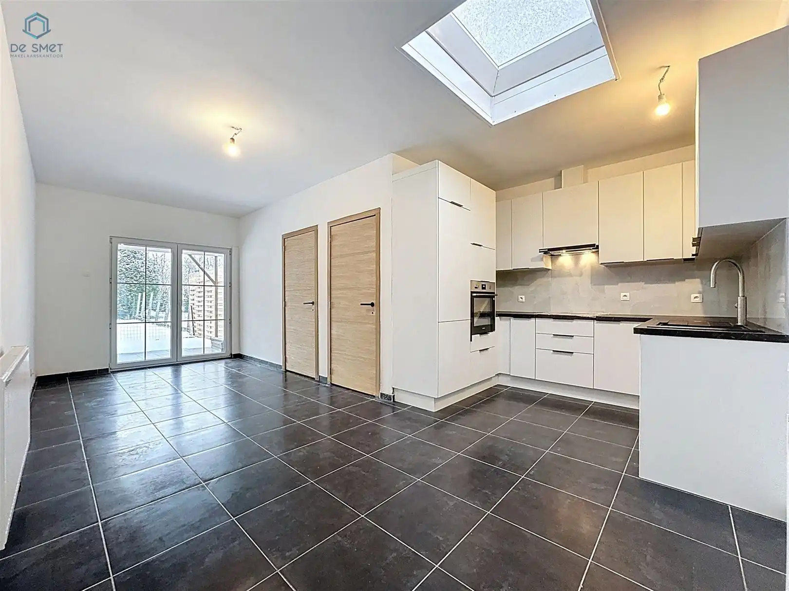 Instapklare, volledig gerenoveerde woning foto 5