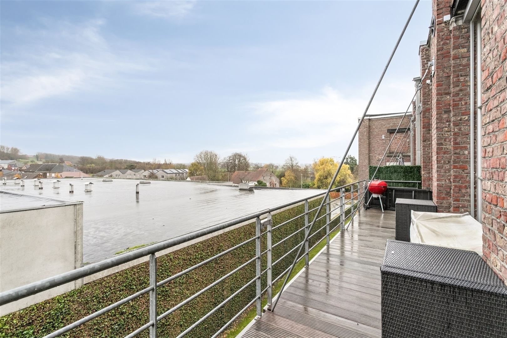 Ruime goed onderhouden loft van 235 m2 foto 29