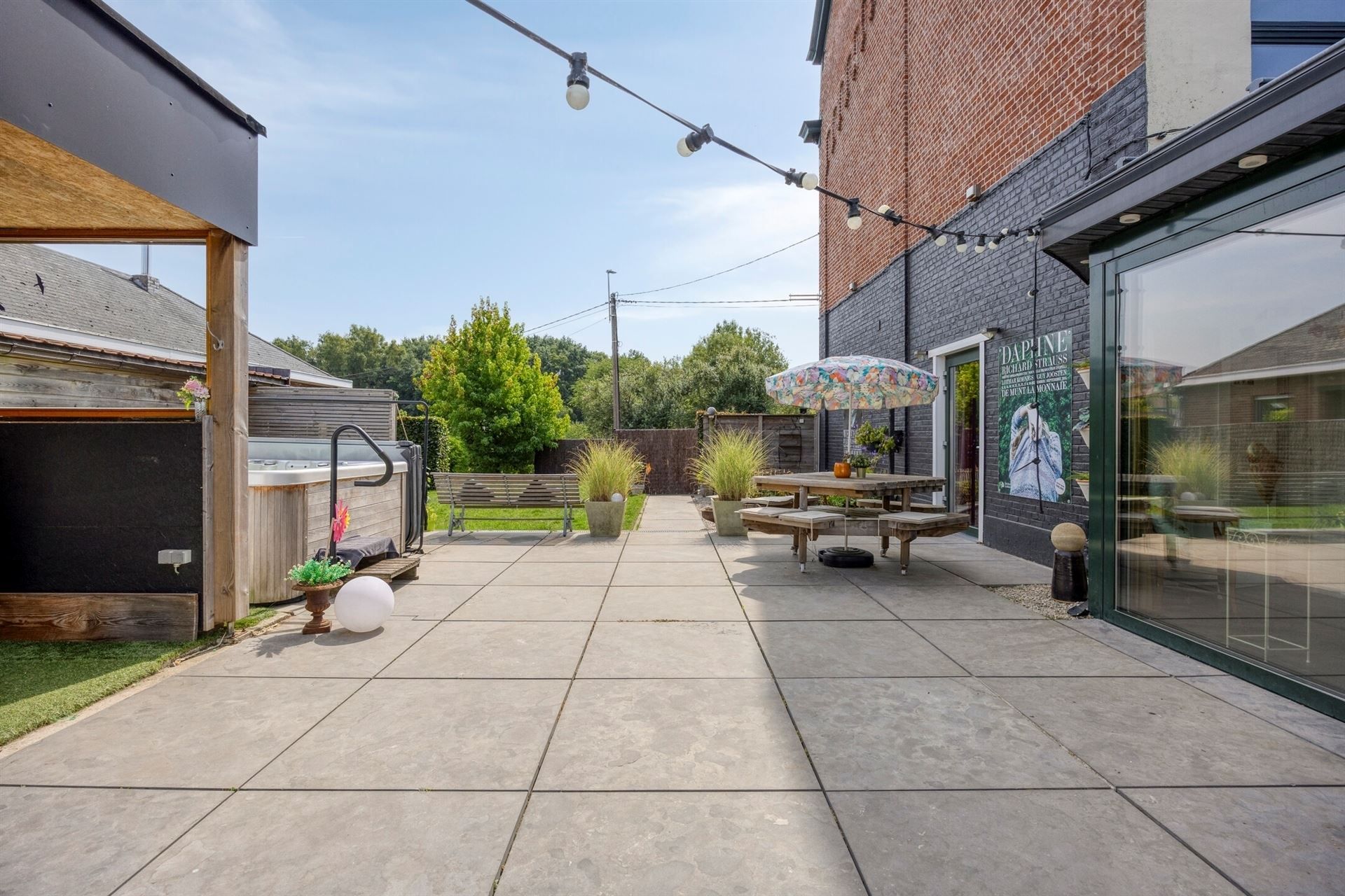 Prachtig gerenoveerde serristenwoning op prima locatie nabij centrum foto 34