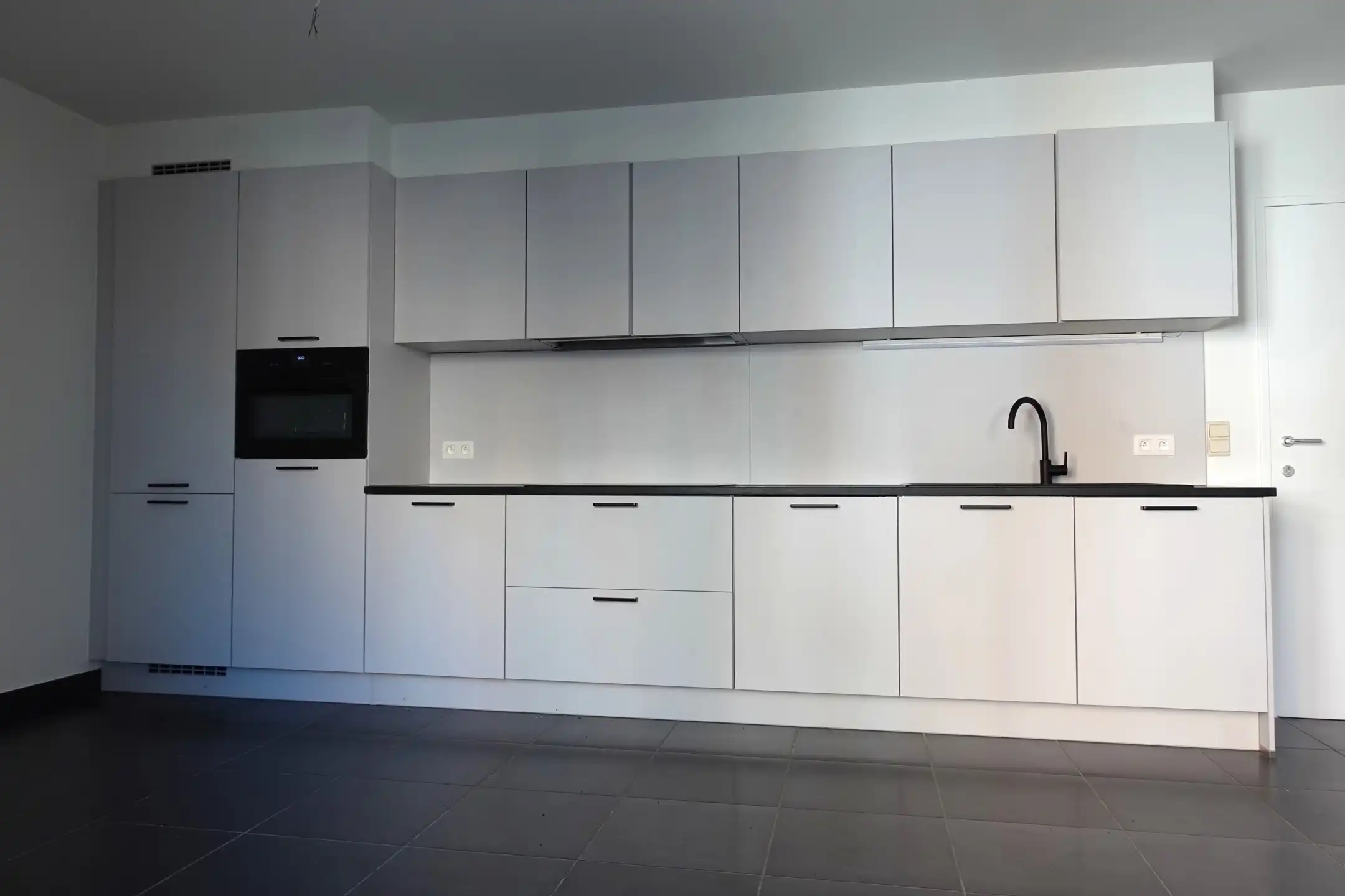 Ruim 2-slaapkamer appartement met stadstuin te Turnhout. foto 3