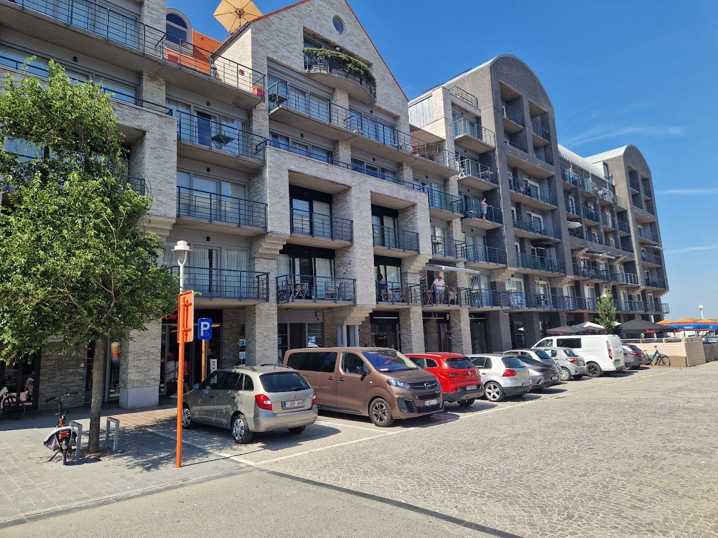 ()=>{if(producerUpdateValueVersion(node),producerAccessed(node),node.value===ERRORED)throw node.error;return node.value} Lombardsijdestraat 5 - A - 8620 Nieuwpoort