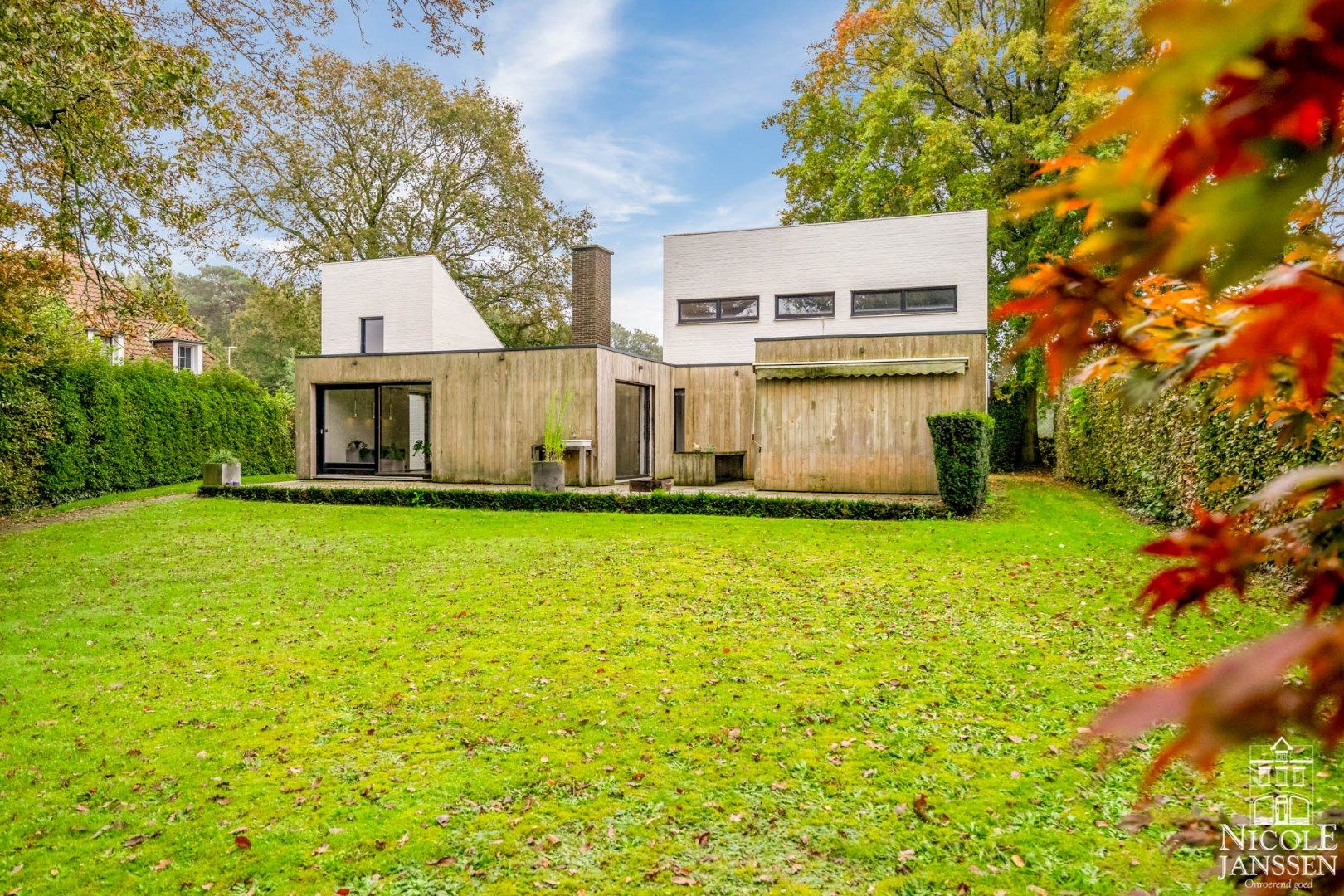 Moderne gezinswoning met mooi terras en vrij uitzicht aan voor- en achterzijde foto 32