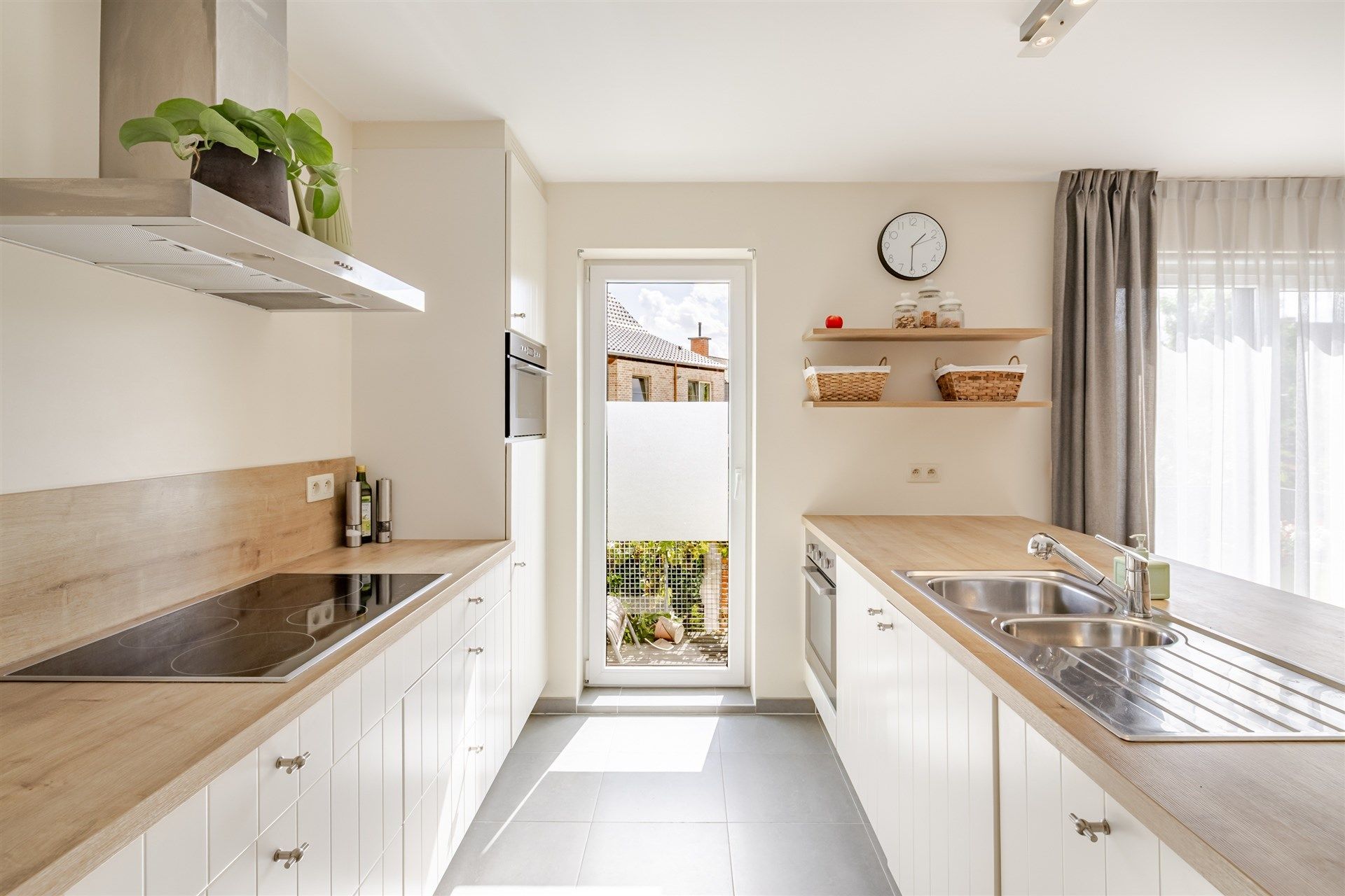 Prachtige woning met 4 slks, garage en stadstuintje foto 8