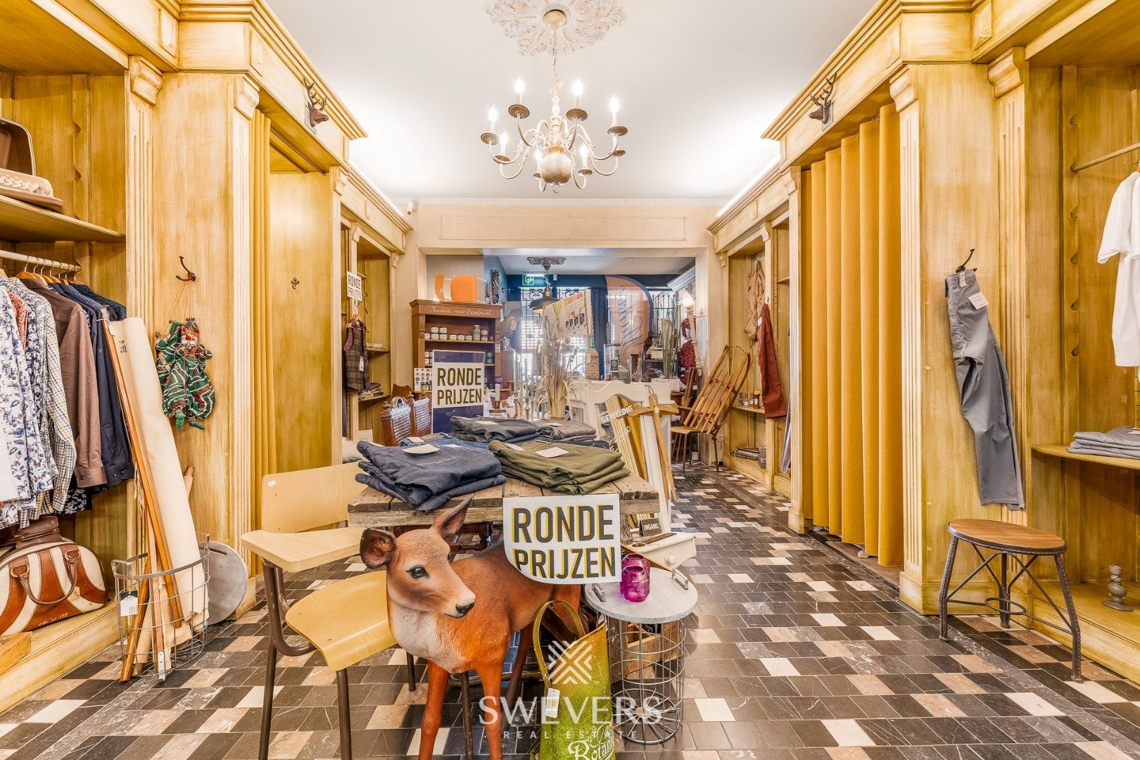 Handelsruimte van 187m² met terras en berging centrum Leopoldsburg foto 8