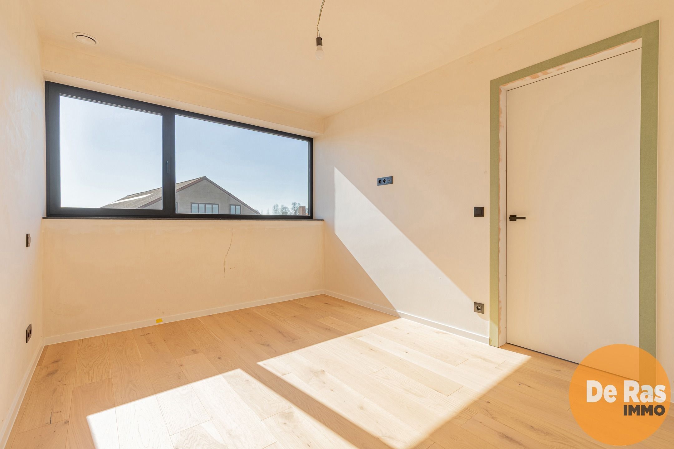 ZWALM - Nieuwbouwwoning met 4 slp, garage en tuin! foto 14