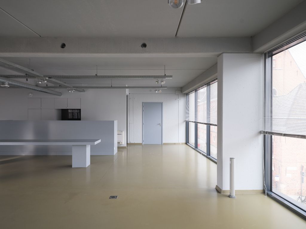 Bijzondere loft (BJ 2008) met een bewoonbare oppervlakte van 164 m² nabij het Gravensteen foto 3