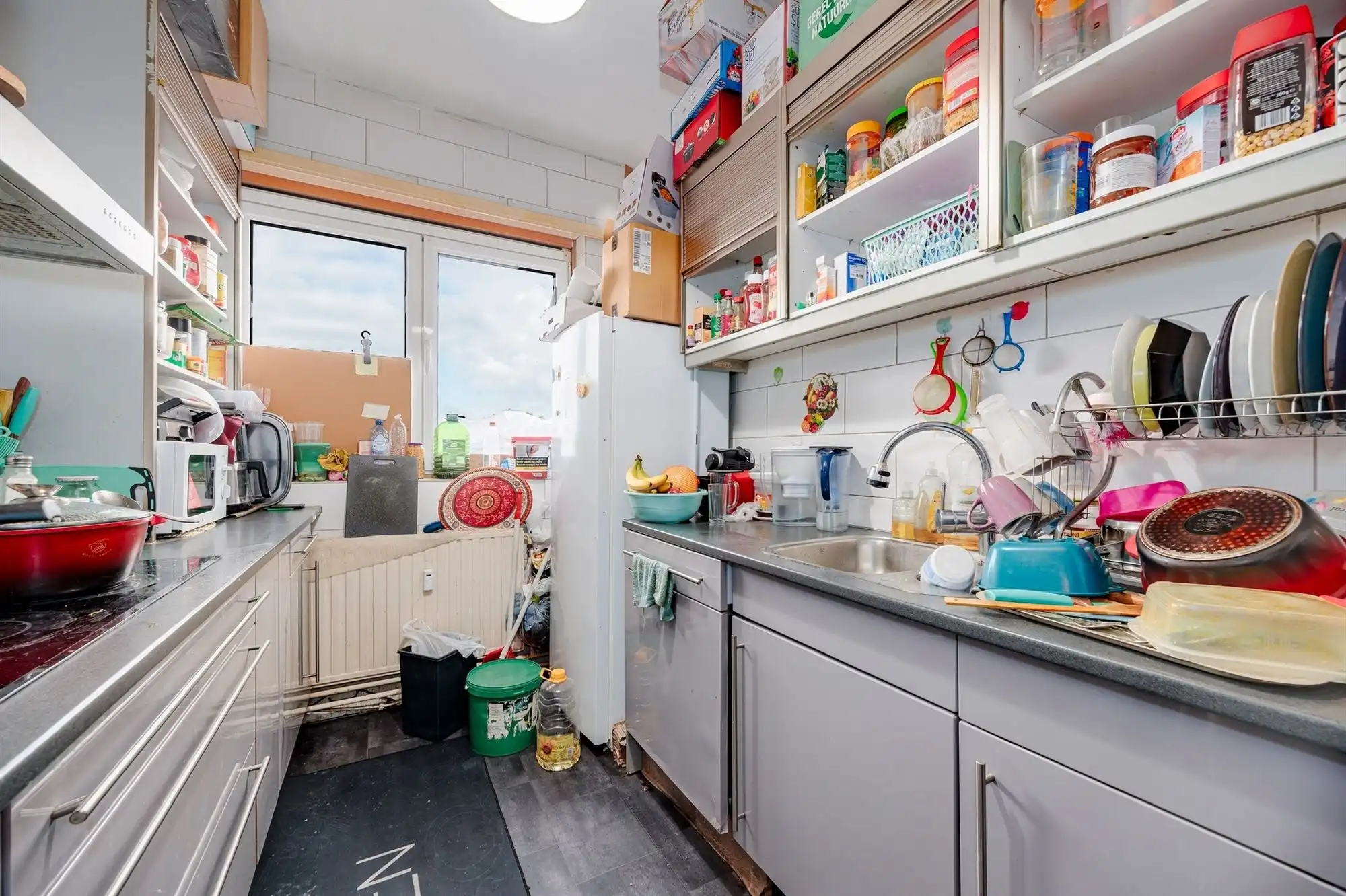 Instapklaar verhuurd appt met 2 slk vlakbij het Centraal Station foto 8