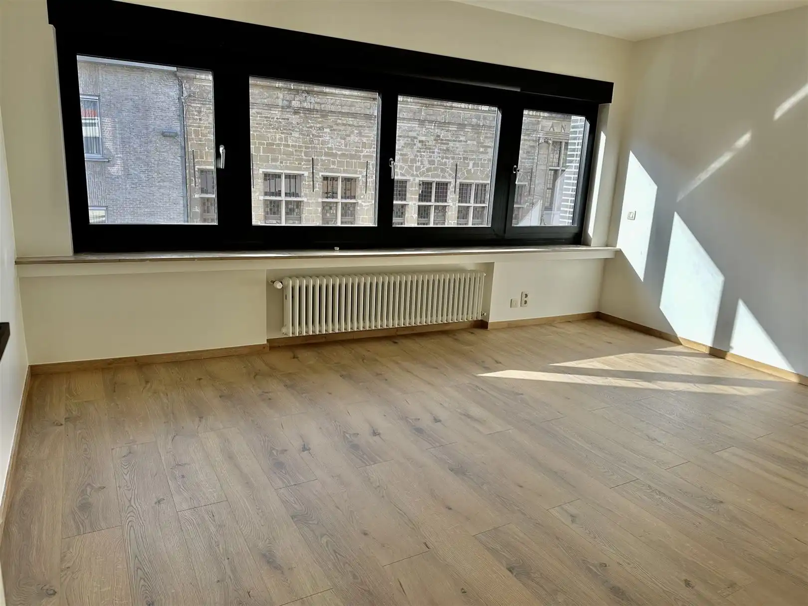 Mooi ingericht appartement te huur in centrum van Oudenaarde  foto 9