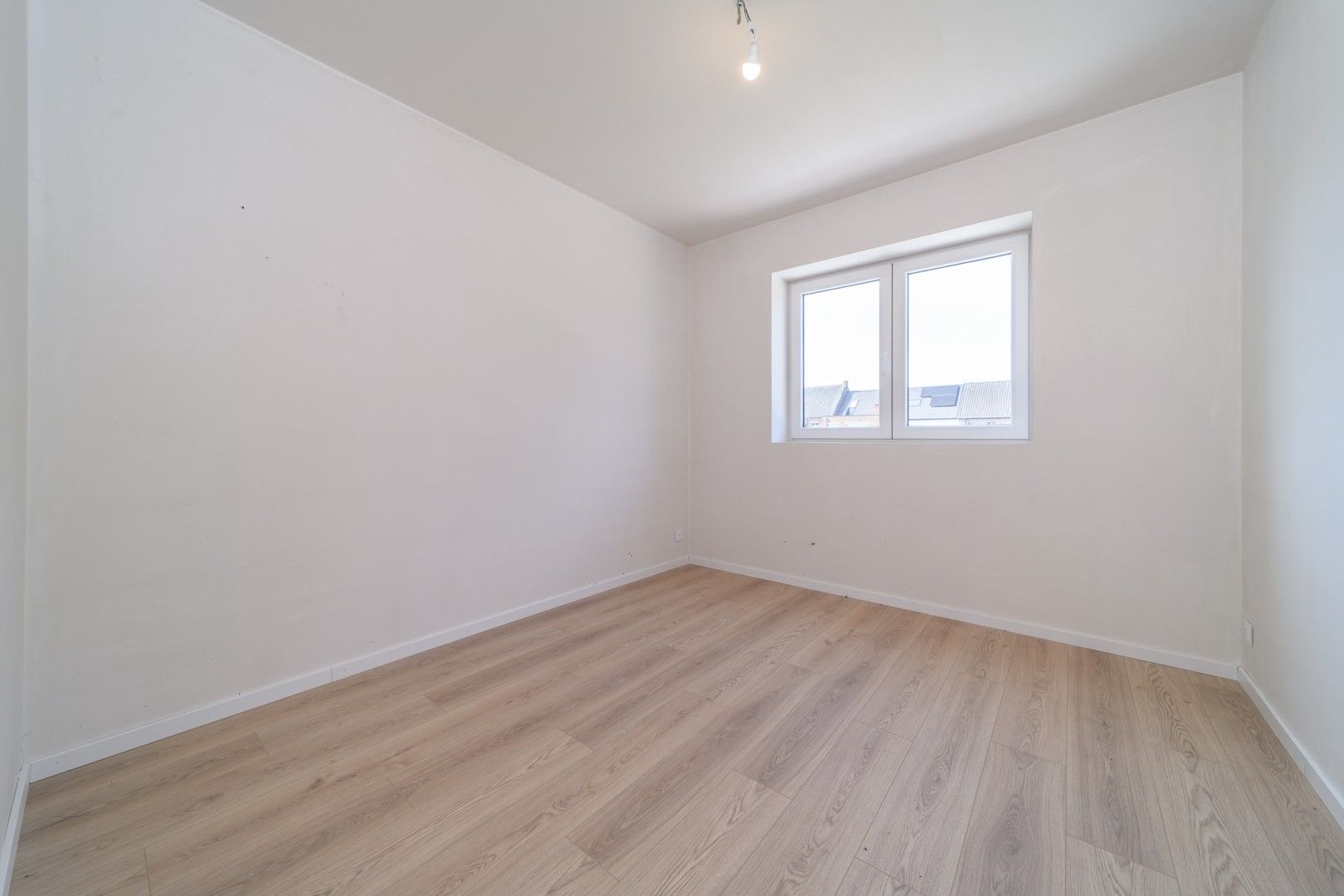 Gesloten nieuwbouwwoning met tuin te Mere foto 11