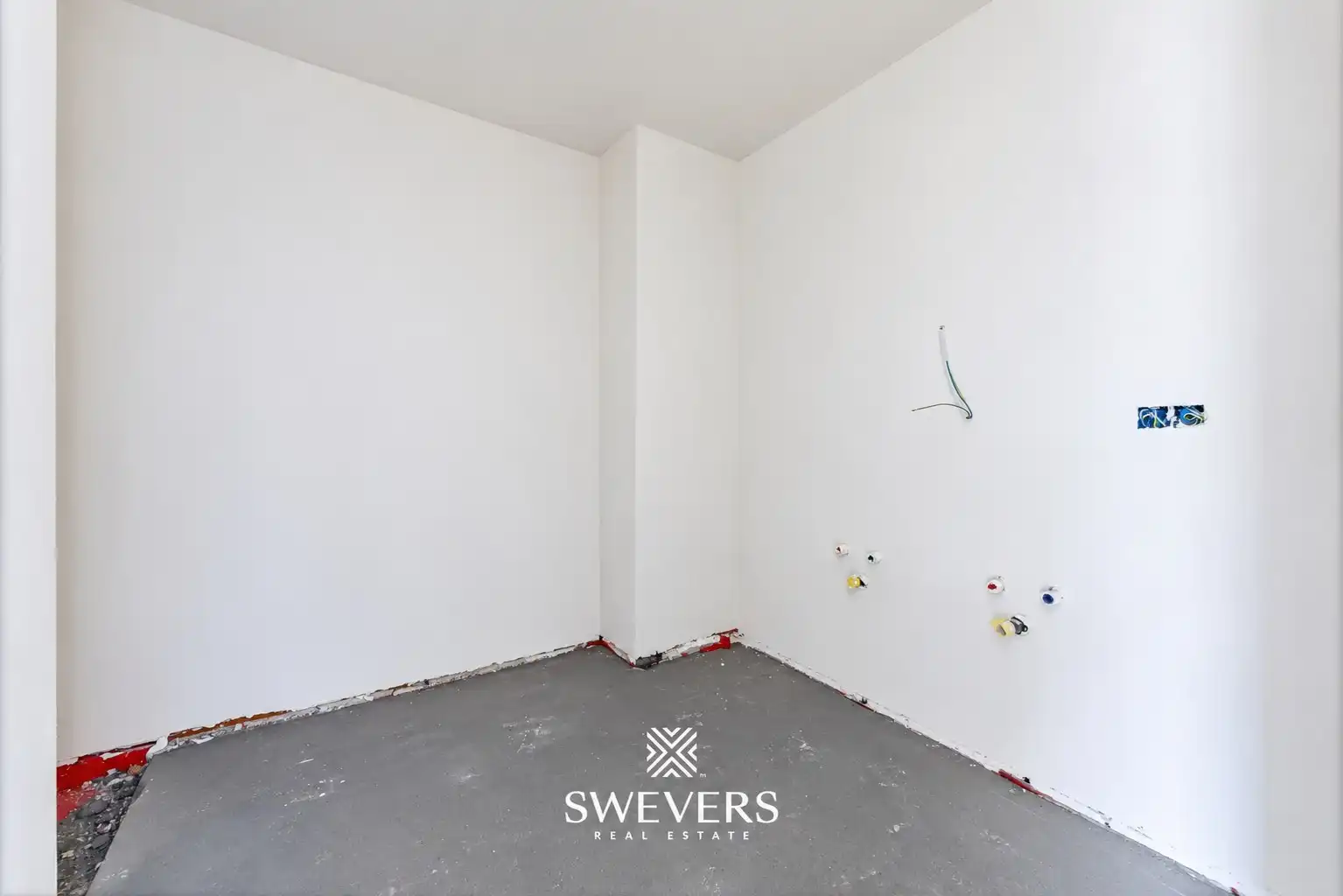 Gelijkvloers 3-slaapkamer appartement met eigen inkom en 2 terrassen in Houthalen foto 15