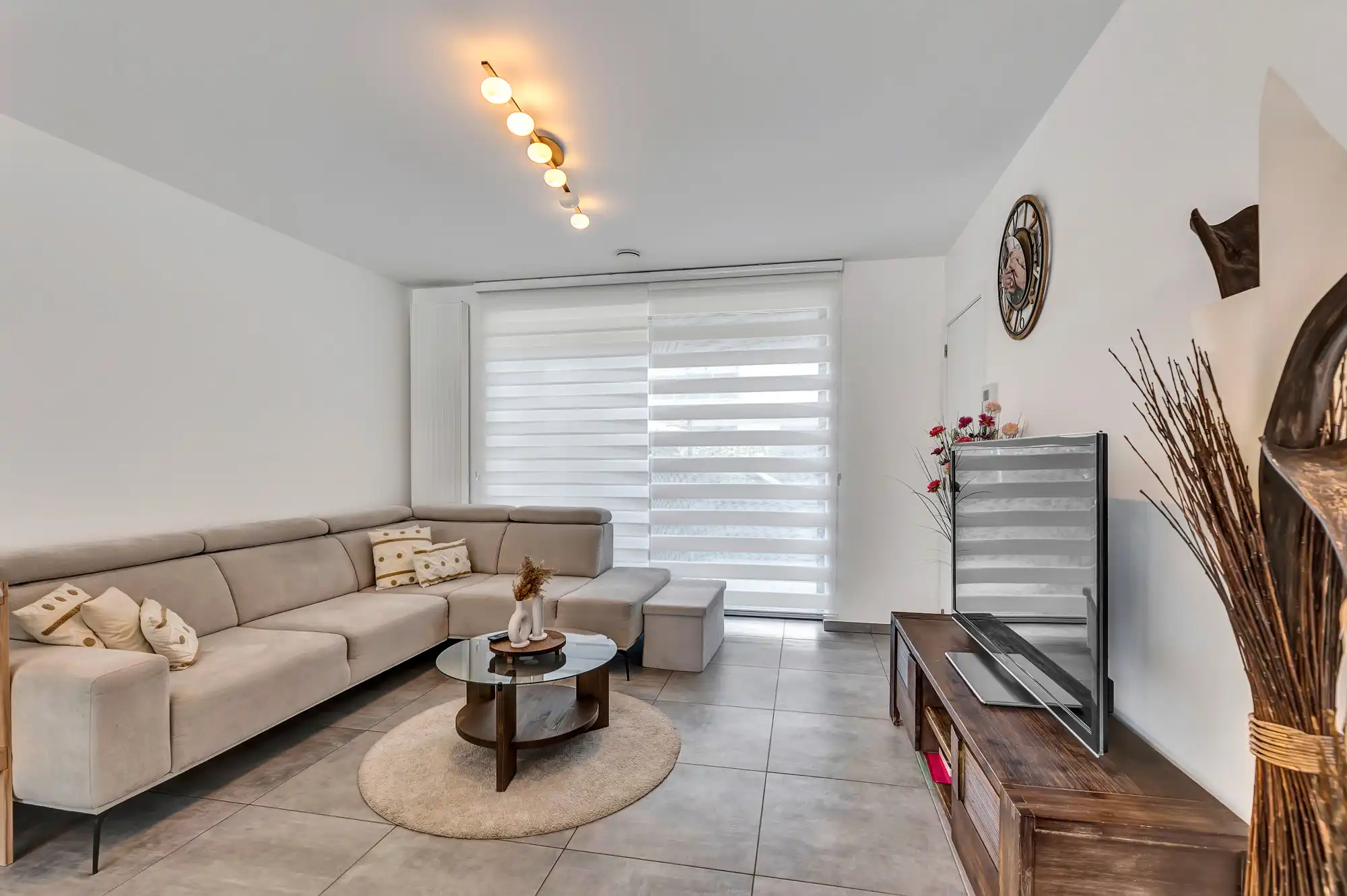 Instapklare woning met 3 slaapkamers en gezellige tuin foto 5